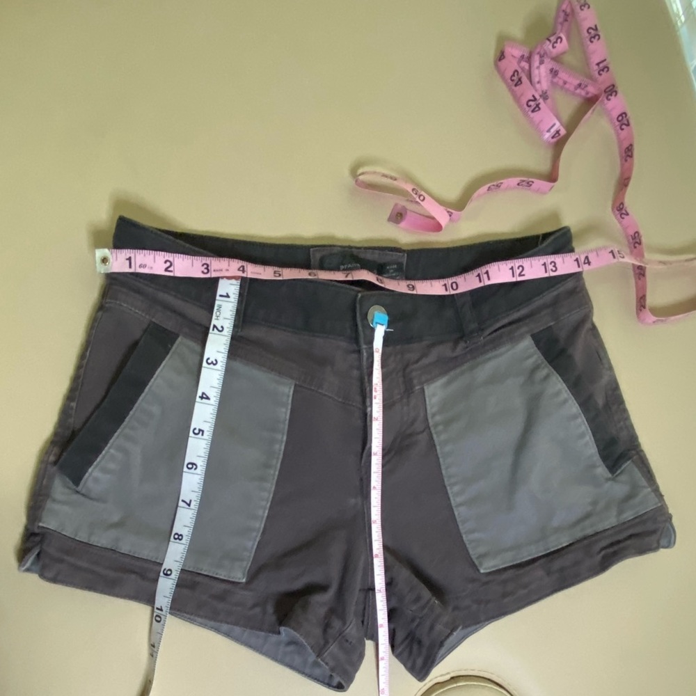 Prana short shorts - Picture 5 of 9
